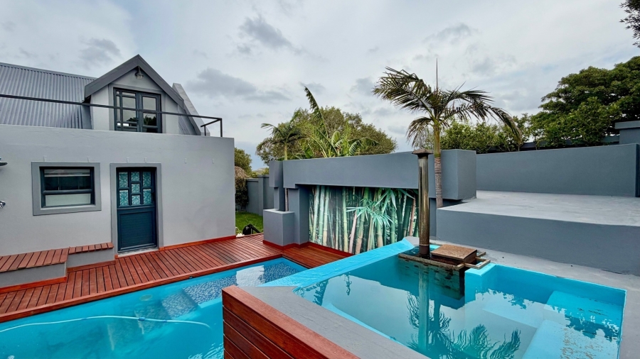 6 Bedroom Property for Sale in Fernwood Western Cape